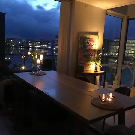 Lägenhet Penthouse With Cph Harbour View Köpenhamn